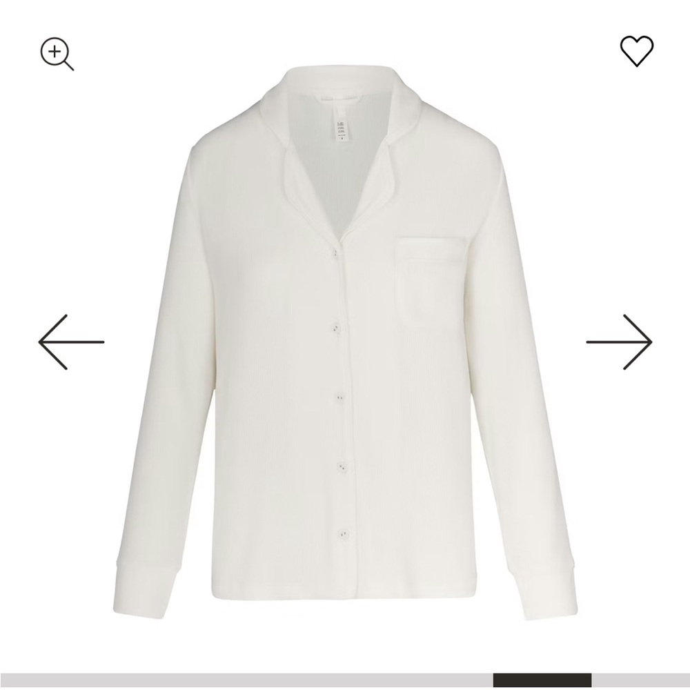 SKIMS Cream Long Sleeve Button-Up Top